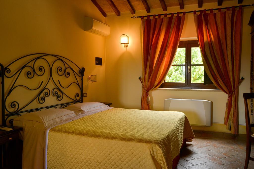 Hotel Saturno Fonte Pura Saturnia Bilik gambar