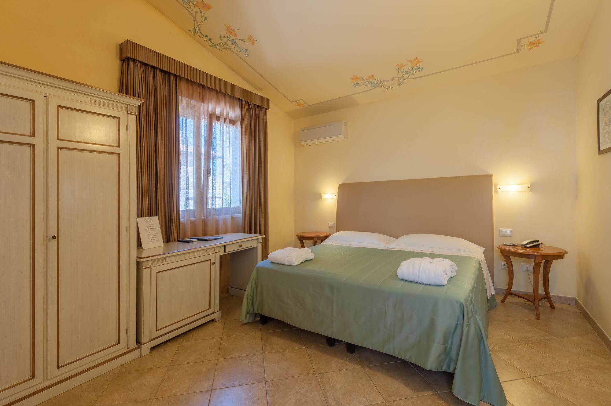 Hotel Saturno Fonte Pura Saturnia Luaran gambar